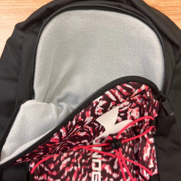 Under Armour Hustle Sport Backpack Fits 15" Laptop Raspberry/Black NEW - Picture 9 of 11